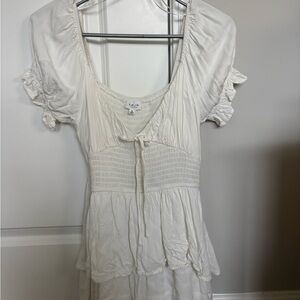 Le Lis Cream Short Sleeve Romper